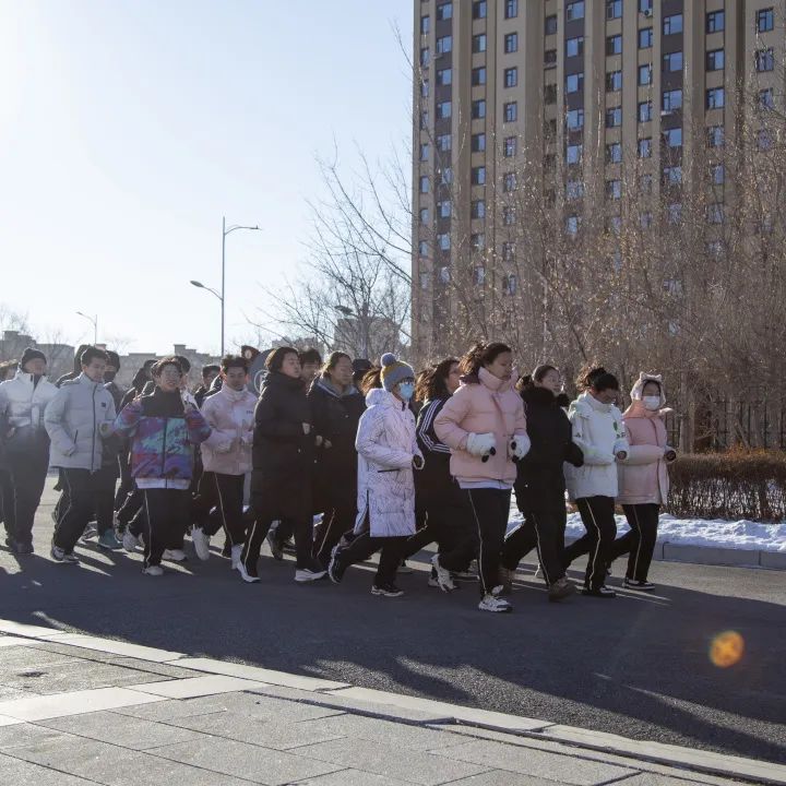 大庆第四中学_大庆中学排名_大庆中学开学时间表