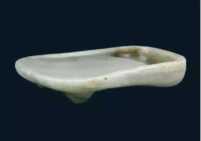 晋祠博物馆宋代风字形玉砚.jpg