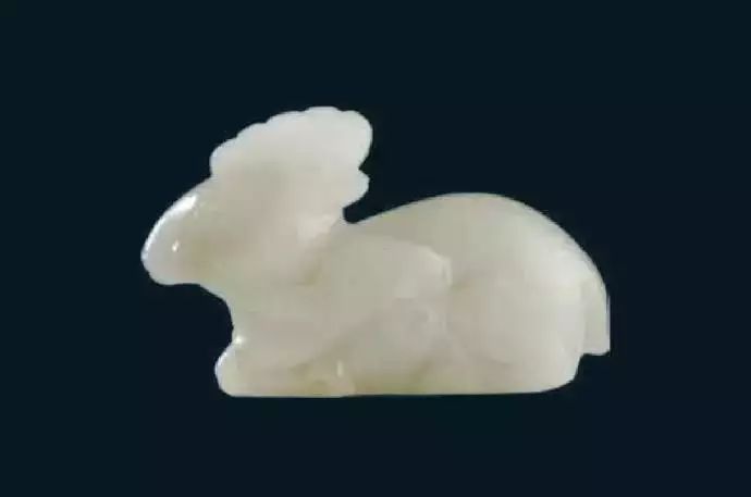 广东省博物馆宋代玉卧鹿.jpg