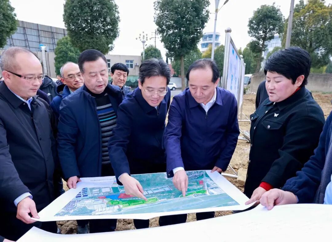 杨昌鹏尹恒斌调研贵州航空产业城项目建设情况(图5)