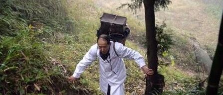 心酸！一名基层医生被逼开诊所的18年风雨！