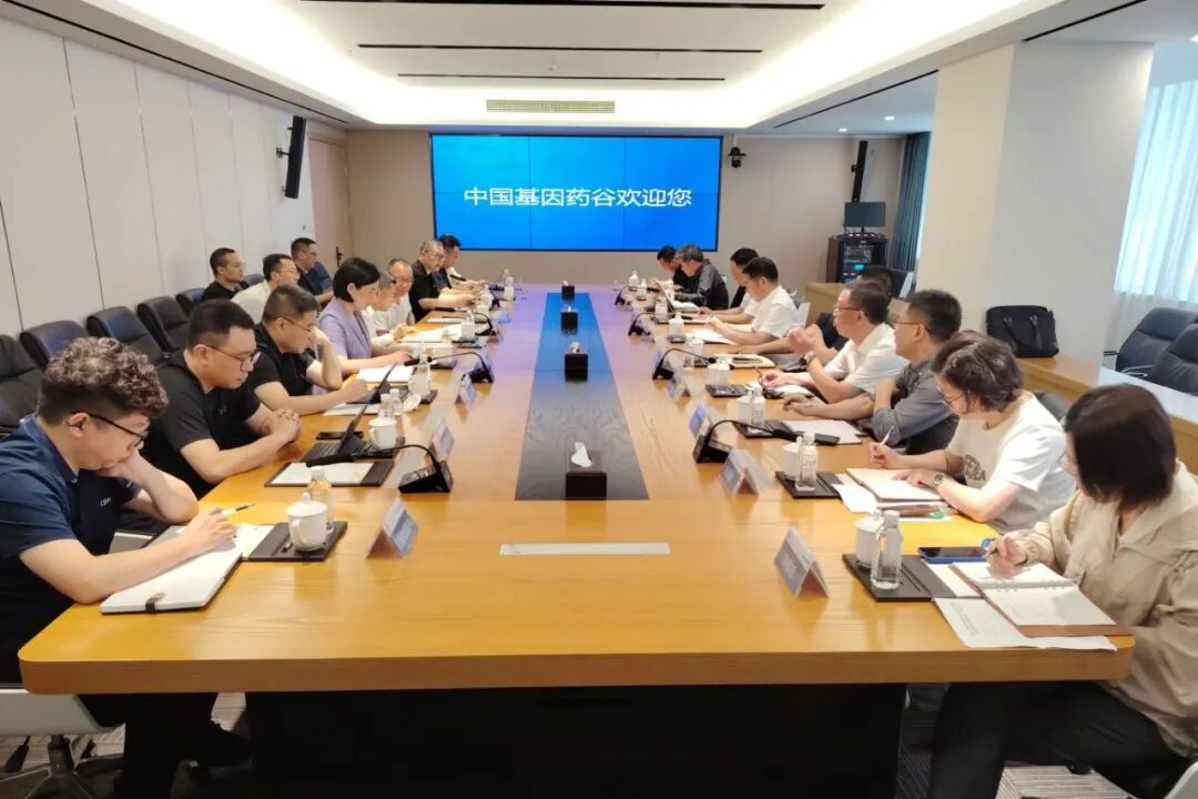 座谈会 (1).jpg