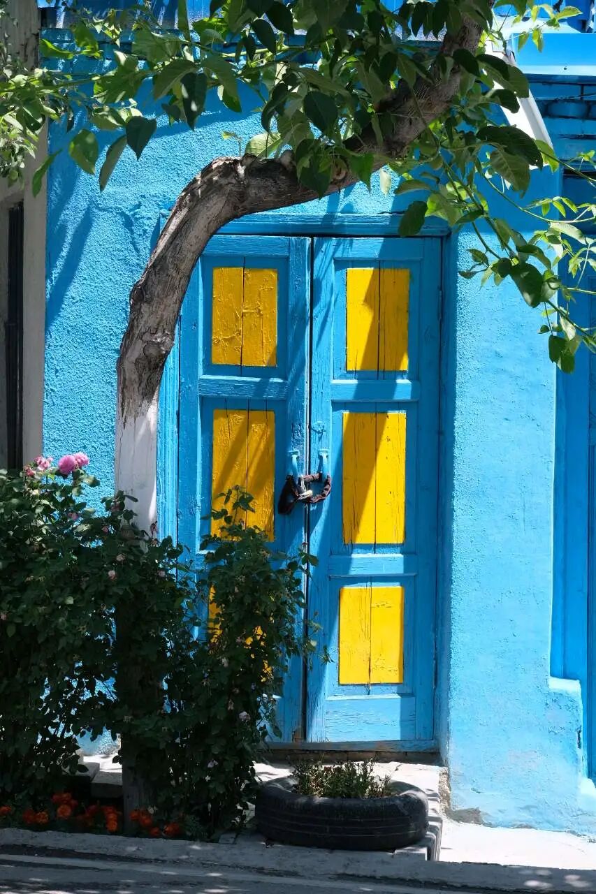 伊犁必去景点_伊犁必去的十大景点_伊犁旅游必去的地方