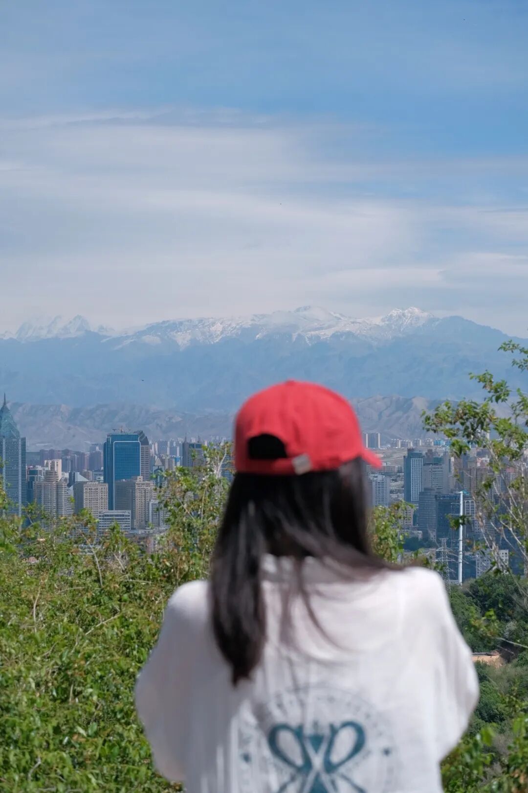 伊犁旅游必去的地方_伊犁必去景点_伊犁必去的十大景点