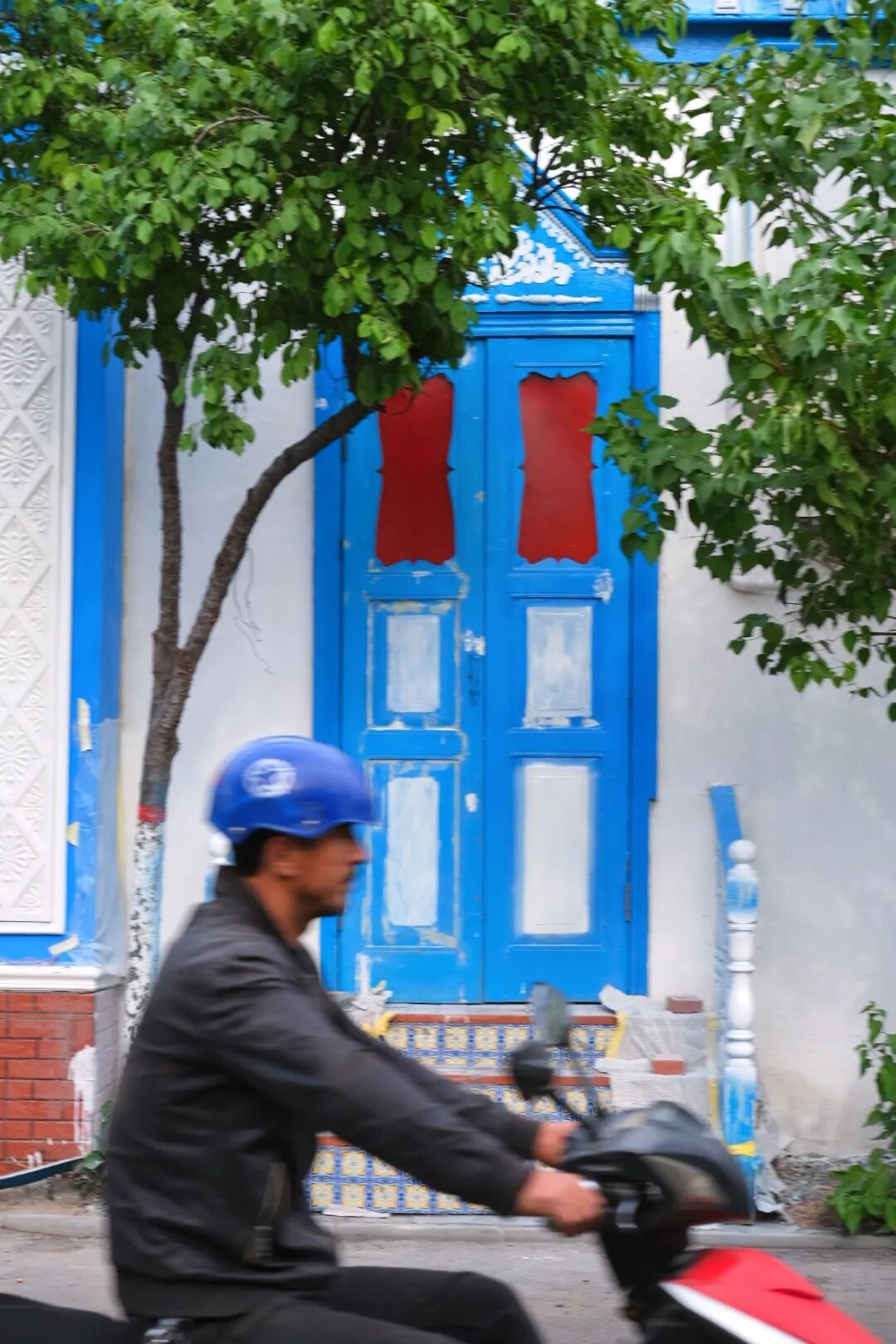 伊犁必去景点_伊犁必去的十大景点_伊犁旅游必去的地方