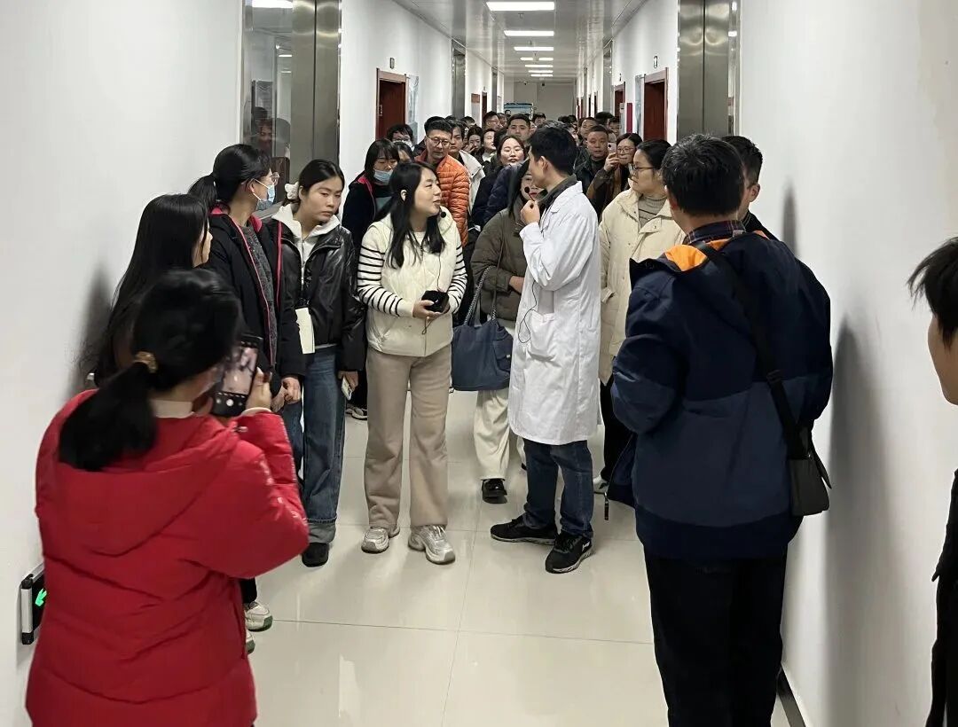 奧普樂(lè)集團(tuán)參與走進(jìn)豫檢集團(tuán)質(zhì)檢院有限公司實(shí)驗(yàn)室活動(dòng)