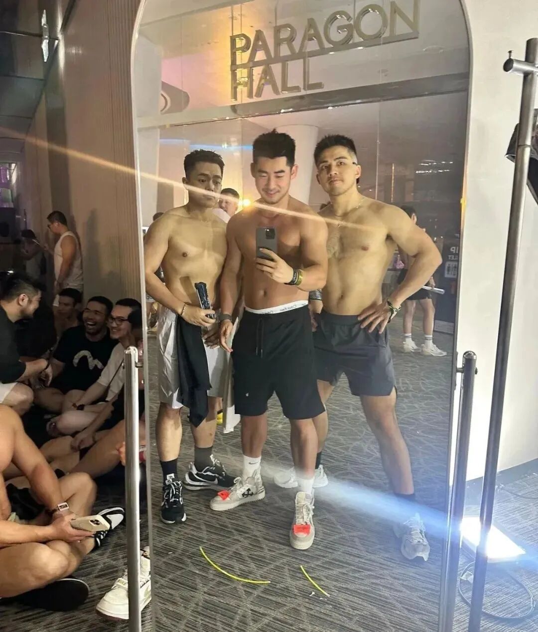 天呐！桥诘圣开了推特账号，没想到他居然是1...