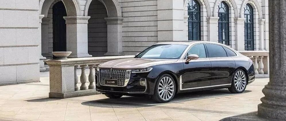 红旗H9/海马7X上市、奔驰全新S级动力曝光...丨今日车闻