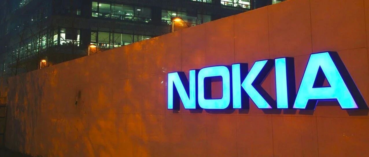 诺基亚不讲武德，戴姆勒耗子尾汁 ​