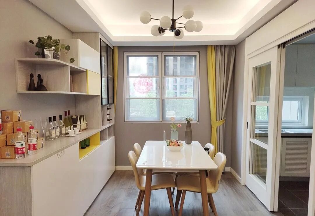 106㎡新房刚入住，客餐厅设计实用又漂亮，越看越喜欢！