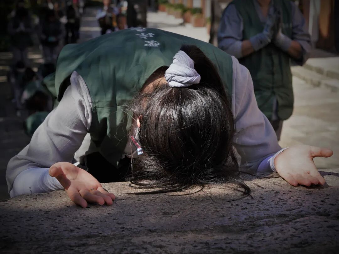 杭州灵隐寺方丈光泉大和尚领众朝礼普陀山观世音菩萨道场