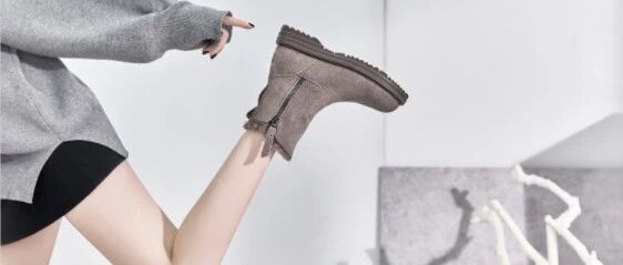 一起去看雪啊！这双雪地靴，穿上就不想脱下来！