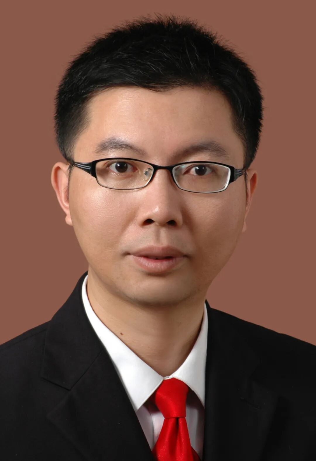 双能x骨密度检测仪为什么非得输入体重身高骨质疏松查哪个？看看双能X线骨密度检测，专业评估骨质疏松！_https://www.jmylbn.com_新闻资讯_第6张