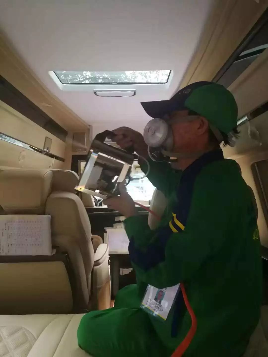 新車很臭，不是車越貴就越好