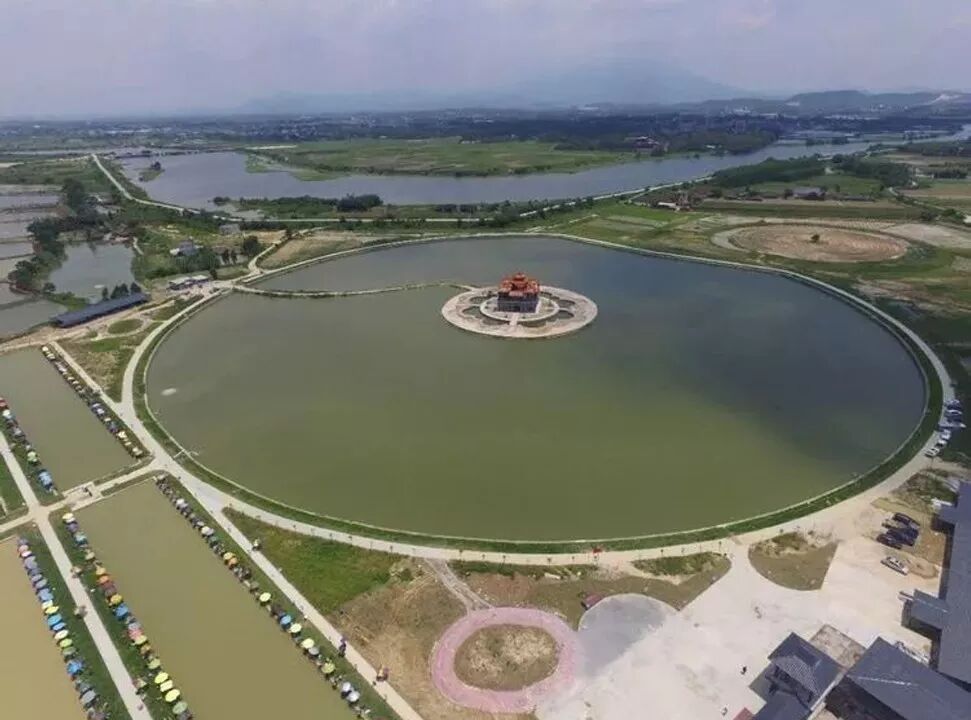 双龙水都垂钓中心广东省惠州市博罗县龙溪镇坐标:及鱼情情况说明竞技