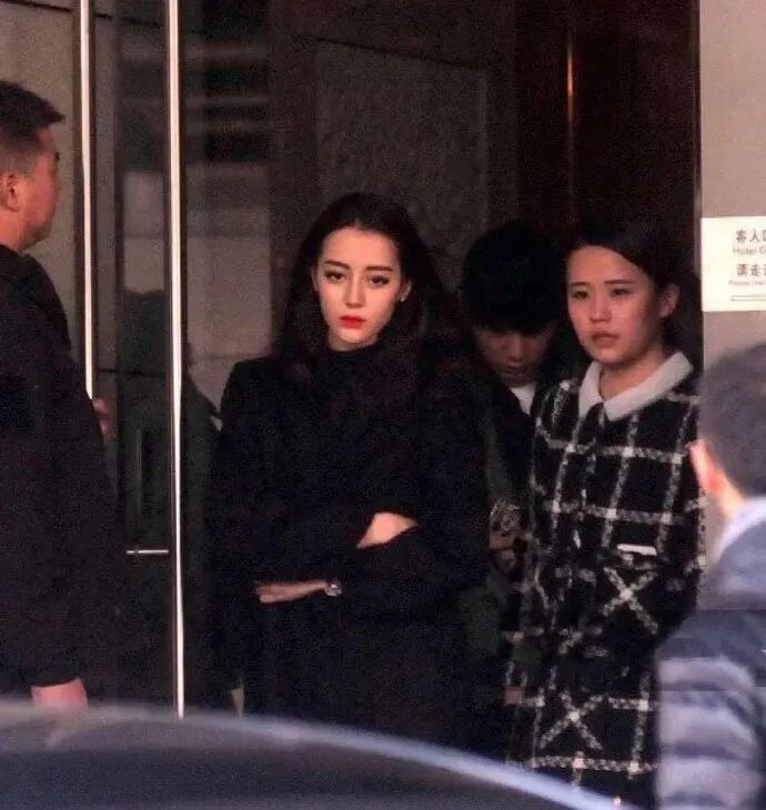 2021年6月12日懂懂日记《厕所里竟然有纸》摘录