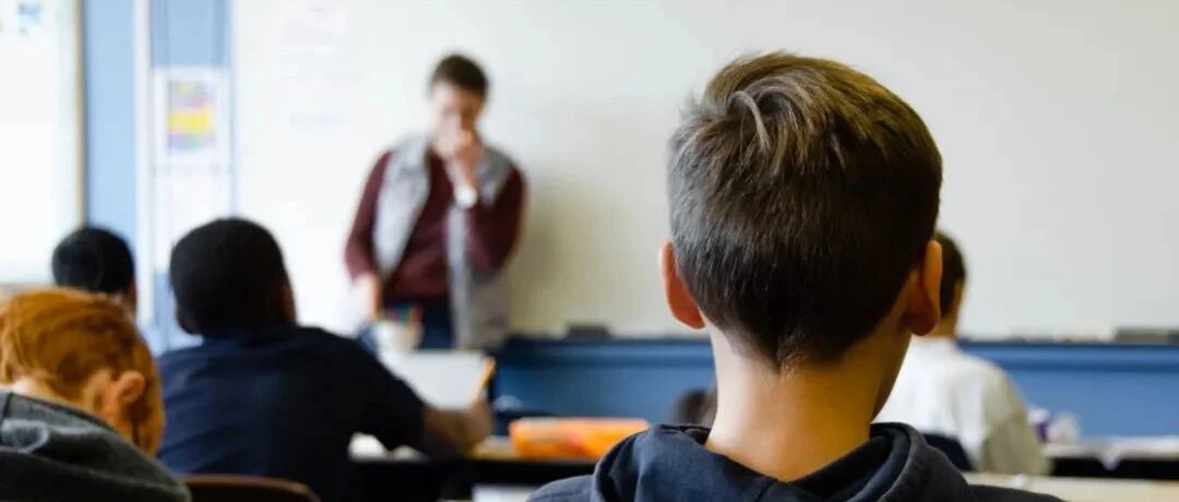 被疫情一夜间改变的50万国际高中生：转回普高，路在何方？