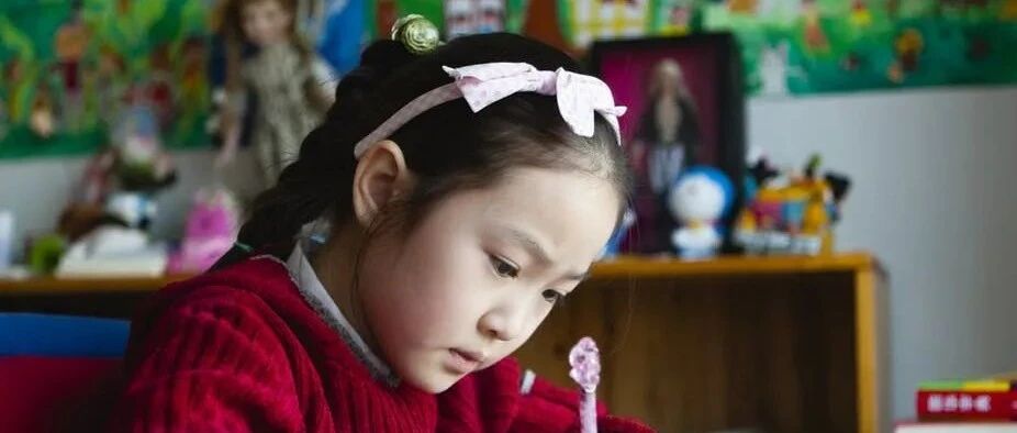 双减之后，我跟几个育儿大V吵了一架：接受孩子平庸的父母，大都有保底的底气