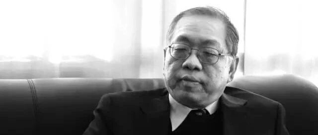 哈佛教授丘成桐：中国学生基础好，那是自我麻醉！