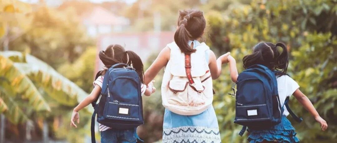 双减落地三个月后，15个孩子写下生活变化，差异令我们大吃一惊...