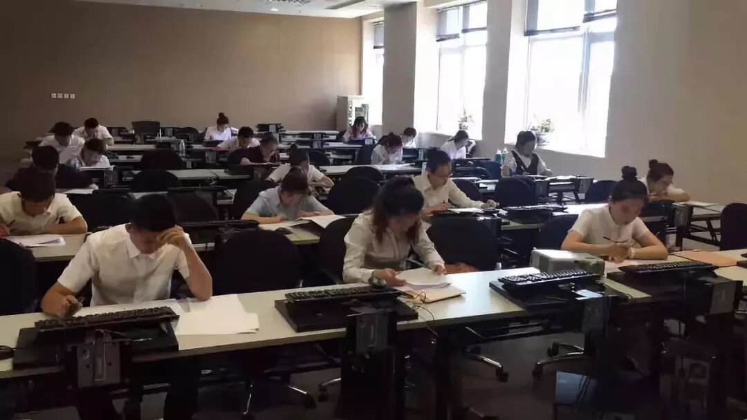 聘】直签2019年某国有银行（岗位：综合坐席专员）（报简历）〖面试时间定于：9月27日（周五）〗六险一金+中银系统直签合(图7)