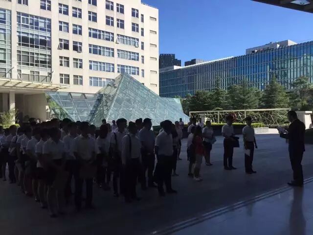 聘】直签2019年某国有银行（岗位：综合坐席专员）（报简历）〖面试时间定于：9月27日（周五）〗六险一金+中银系统直签合(图22)