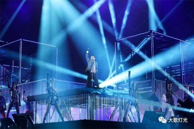 灯光歌曲原唱中文_灯光歌曲歌词_大歌灯光