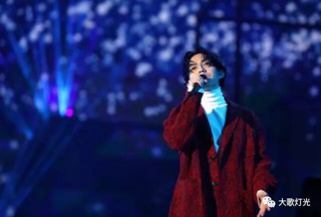 大歌灯光_灯光歌曲原唱中文_灯光歌曲歌词