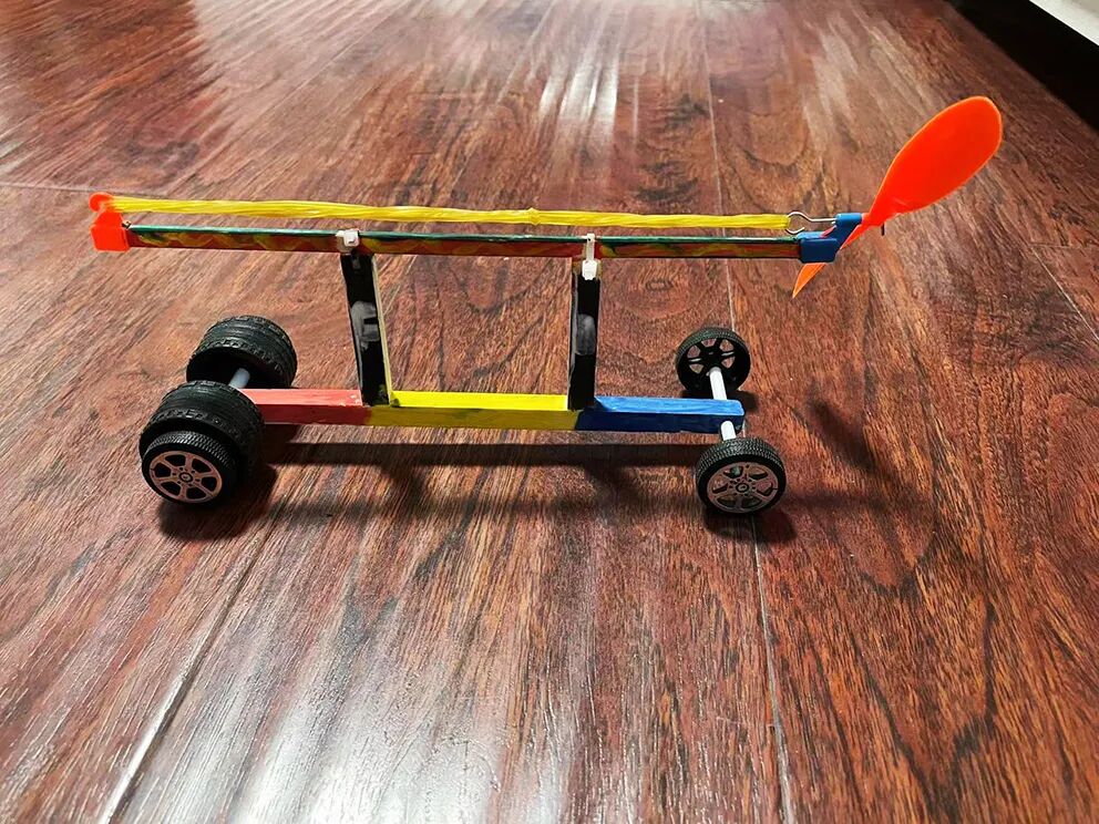 永远跟党走|学科学 用科学 制作橡皮筋动力车科学小实验