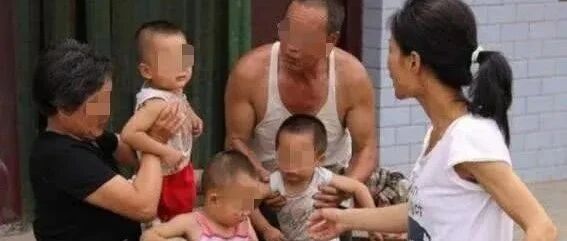 ​“我宁可生2个儿子，也不要1个女儿”，90后妈妈的理由很真实！