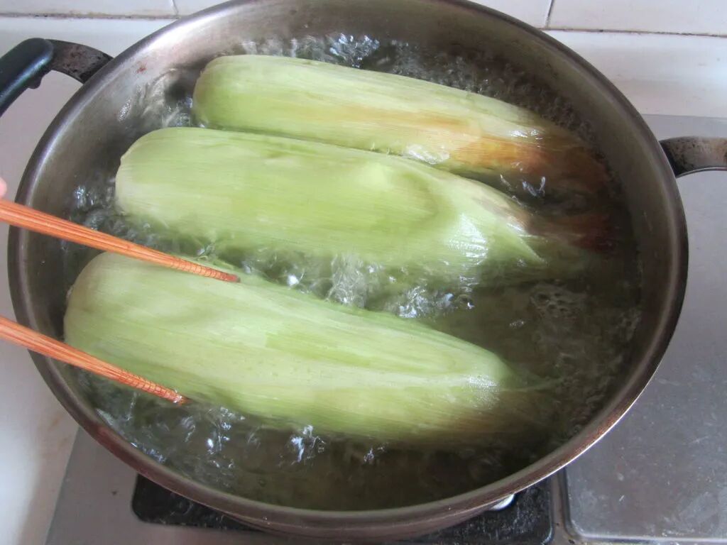 水开之后玉米煮多久