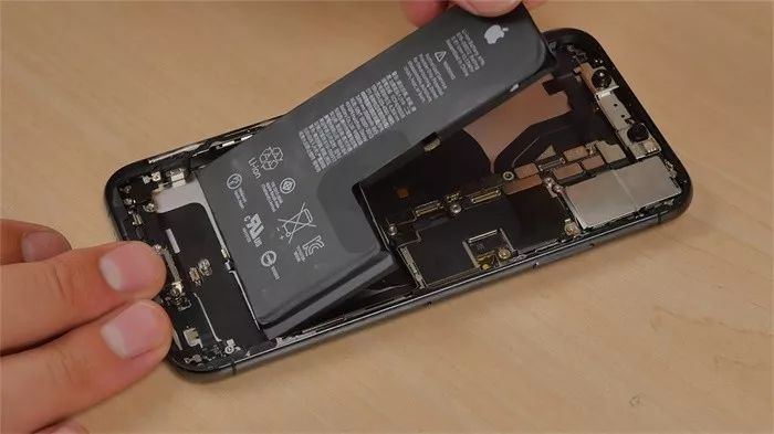 Iphone電池不能隨便更換 蘋果玩的有點過了 新智派 微文庫