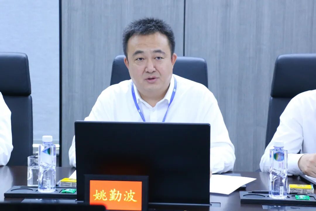 以奋斗者为本心得体会_大独载者落难记_人民网深入讨论