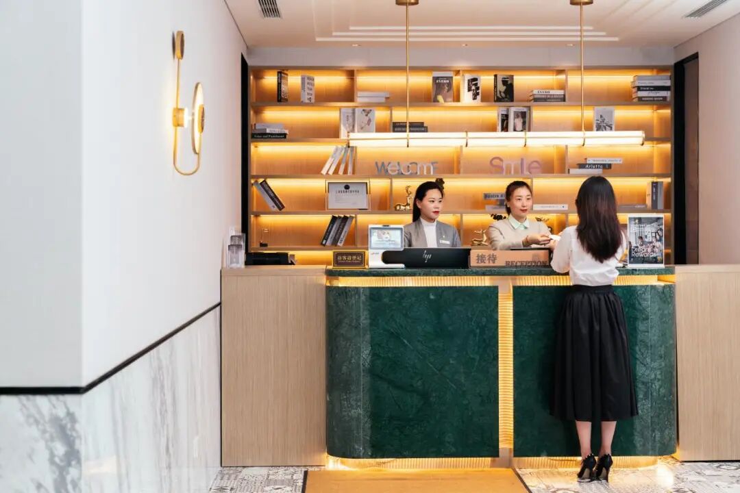 �˾�300+�а�ħ�����Ա������������������ĩ�ɶԿ񻶣�