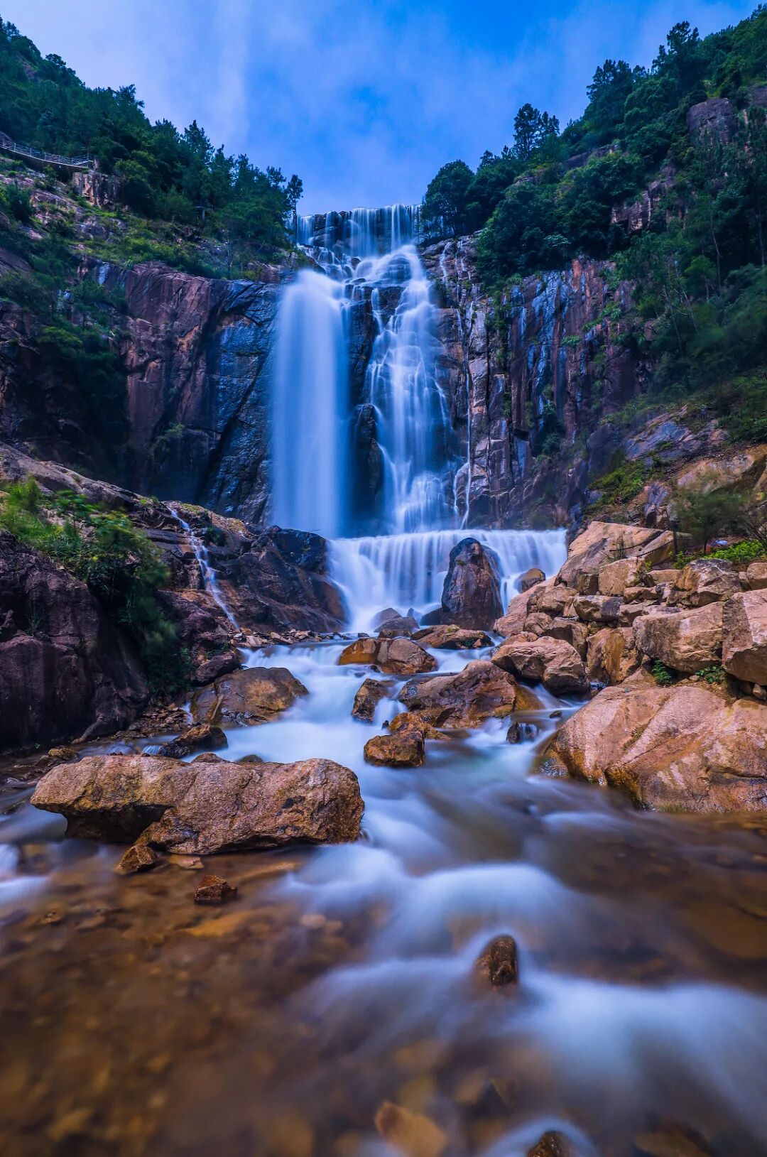 �����ڽ���С�ǵ��ؾ������������ԣ����л���һ���ٲ���