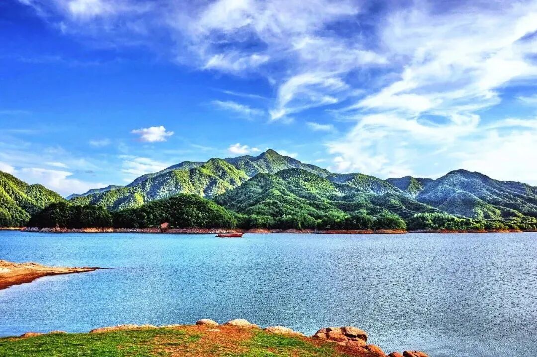 �����ڽ���С�ǵ��ؾ������������ԣ����л���һ���ٲ���