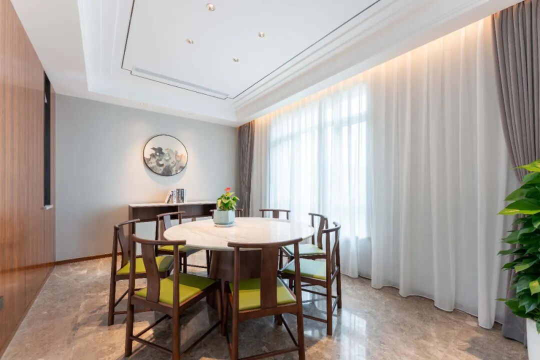 �˾�300+�а�ħ�����Ա������������������ĩ�ɶԿ񻶣�