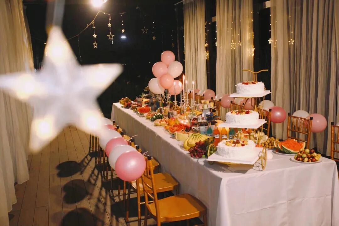 ħ���ܱߵ��ؾ�¶Ӫ�أ������տ��������Ӱ��ȫ�����