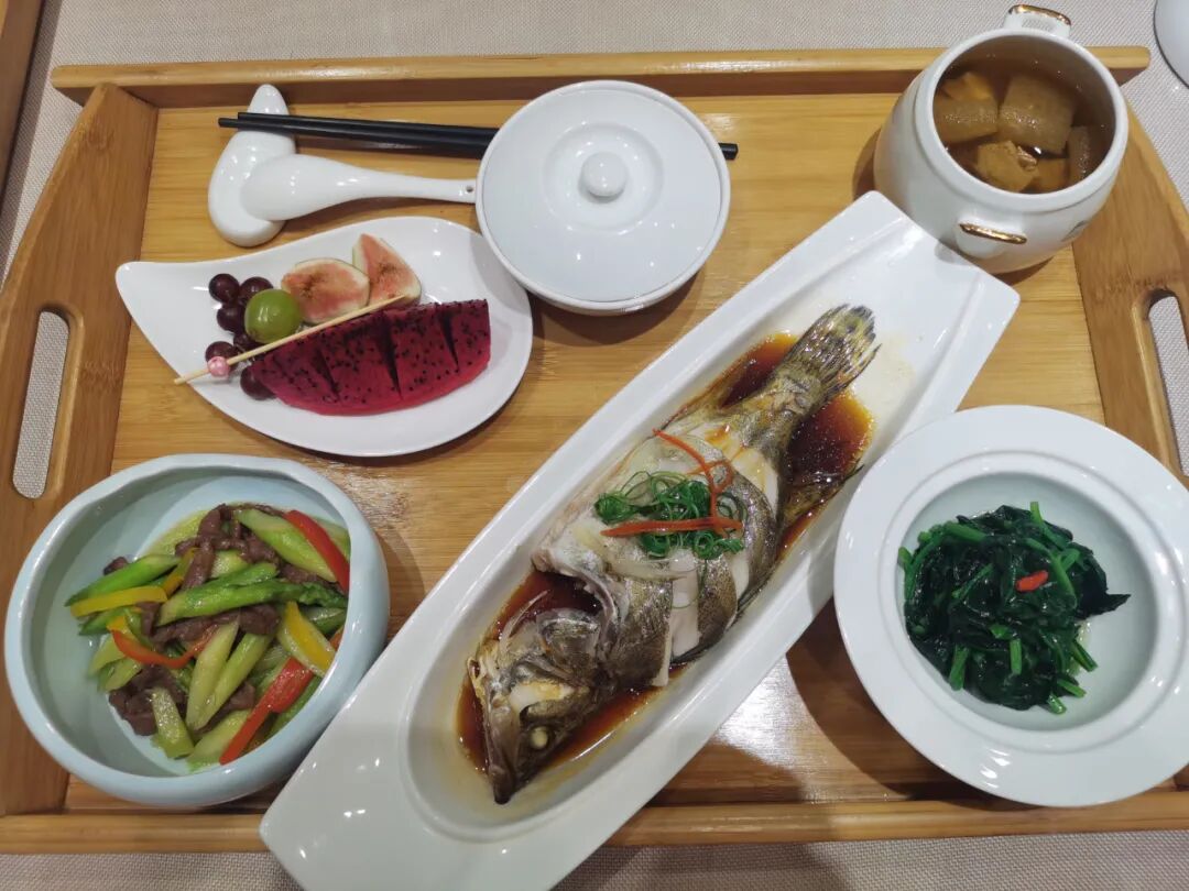 月子喜喜国际连锁月子中心_月子中心创业项目理由_书吧创业项目理由