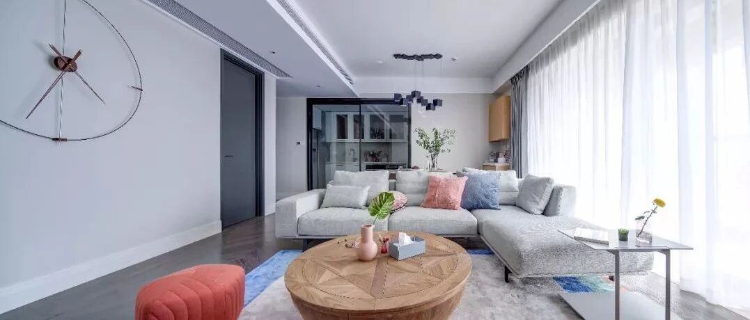 148平现代精装房，软装设计得真不错，简洁温馨~