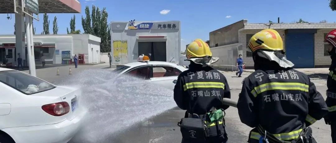 宁夏一消防员出警发现车祸现场是母亲的车，强忍担忧继续救援！