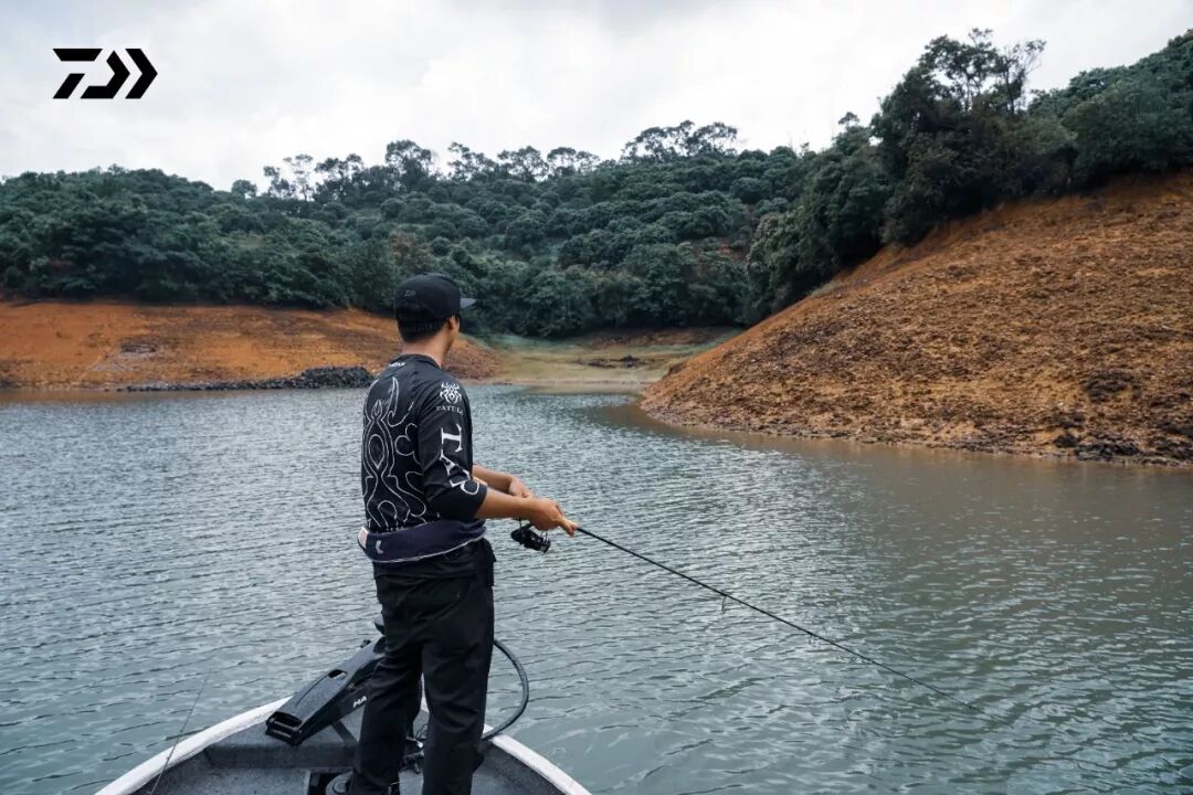 达亿瓦鱼竿路亚广州达亿瓦签约钓手马成老师有话说part2