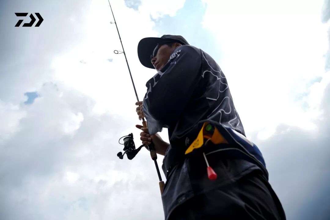 达亿瓦鱼竿路亚广州达亿瓦签约钓手马成老师有话说part2