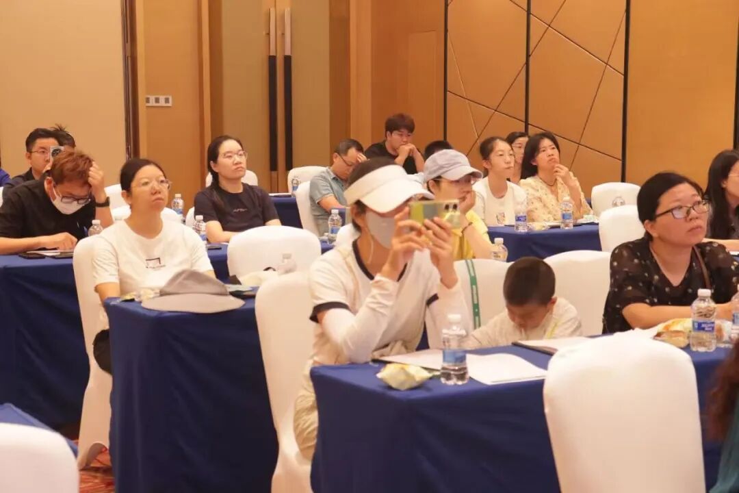 微信图片_2026-10-29_100013_427.jpg