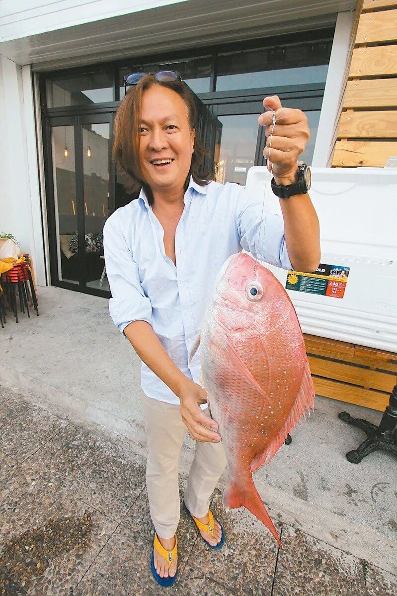 恭喜 台湾著名女星离婚一年有新恋情 餐厅结识总裁男友 阳光随和爱艺术 Tvb剧透社 二十次幂