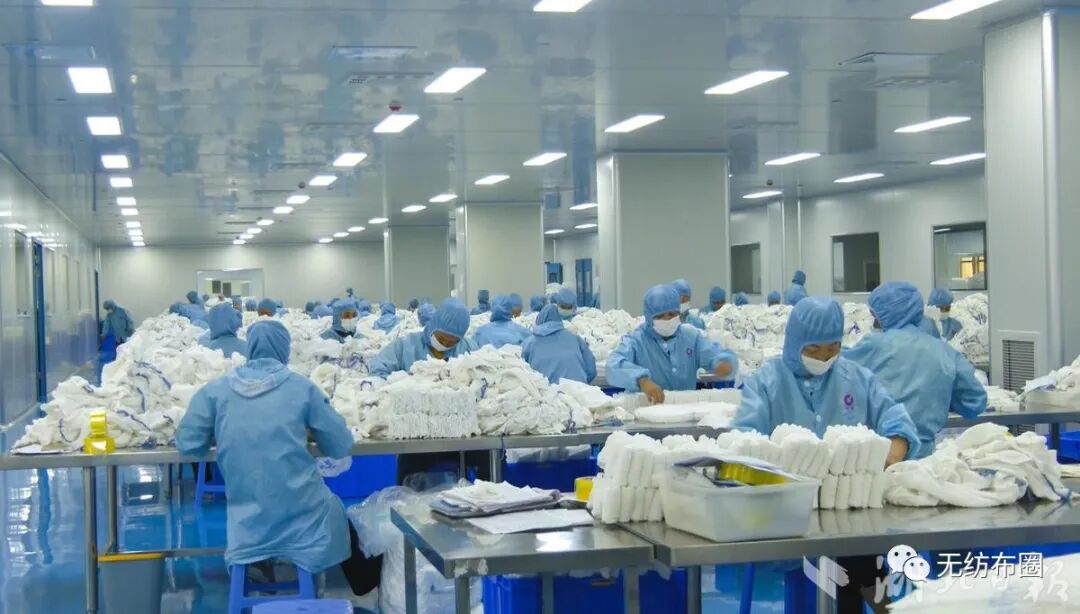 湖北崇陽經濟開發區：無紡布企業生產忙，訂單已經排到了12月份  第2張
