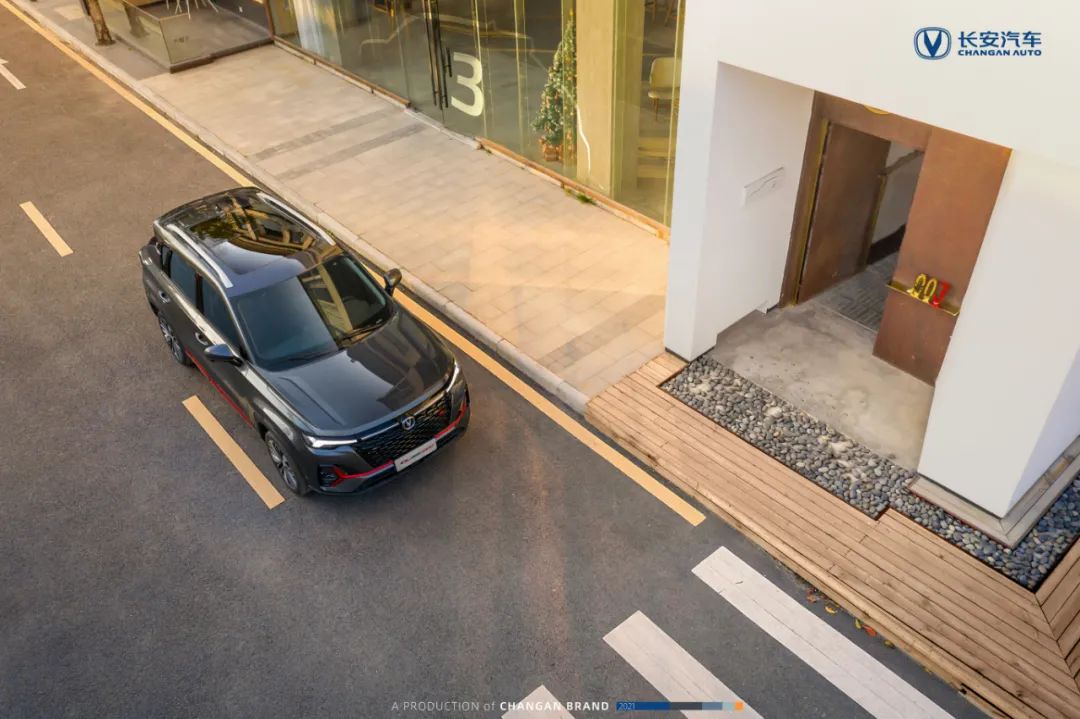不止是新增200多项语音控制 全新CS35PLUS将于3月上市-微信头条网 不止是新增200多项语音控制 全新CS35PLUS将于3月上市