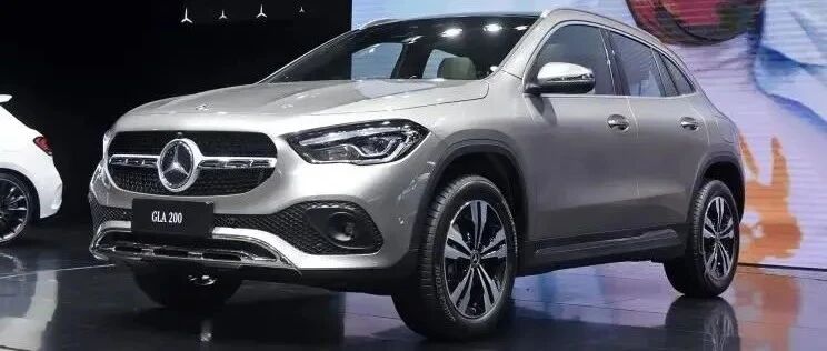 全系搭载1.3T发动机  全新北京奔驰GLA正式下线