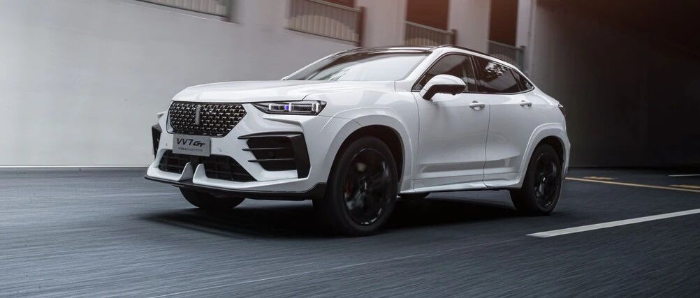 碳纤维套件、弹射起步、F1换挡拨片   VV7 GT巴博斯版售25.88万