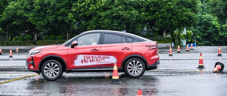 在弯道上遛一遛方能分辨是骡子还是马——传祺GS4 COUPE试驾报告